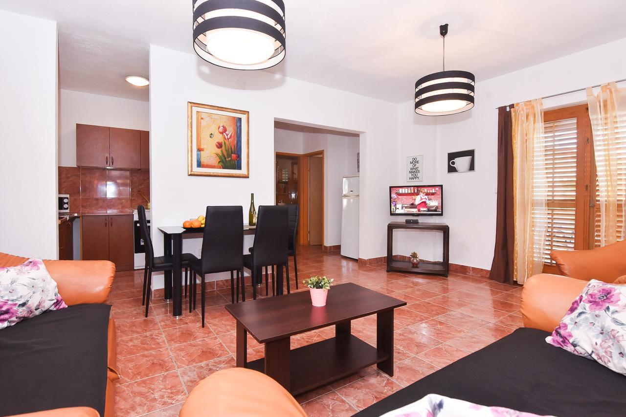 Apartments Kostijal Задар Екстериор снимка